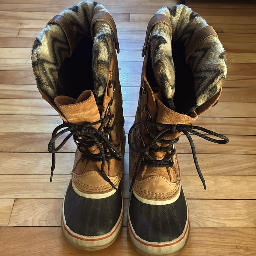 Joan of Artic Sorel waterproof boot